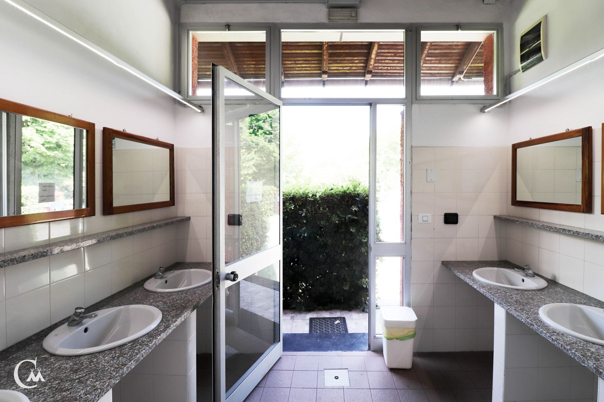 Camping Miraflores - Servizi Igienici